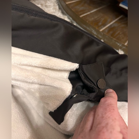 Calvin Klein winter jacket - Picture 4 of 5